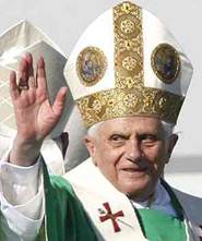 http://subversify.com/wp-content/uploads/2010/12/pope_benedict_XVI_in_robes.jpg