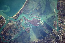 https://upload.media.orgikipedia/commons/thumb/b/be/Space_Station_Flight_Over_Venice.jpg/220px-Space_Station_Flight_Over_Venice.jpg