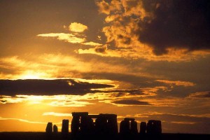 Stonehenge at sunset by Ian Britton from freefoto.com
